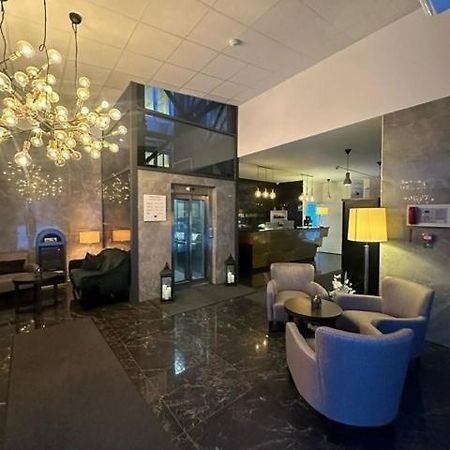 Almnaes Park Hotel Södertälje Екстериор снимка