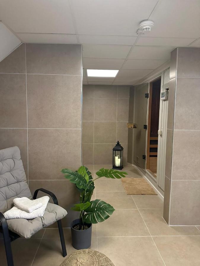 Almnaes Park Hotel Södertälje Екстериор снимка