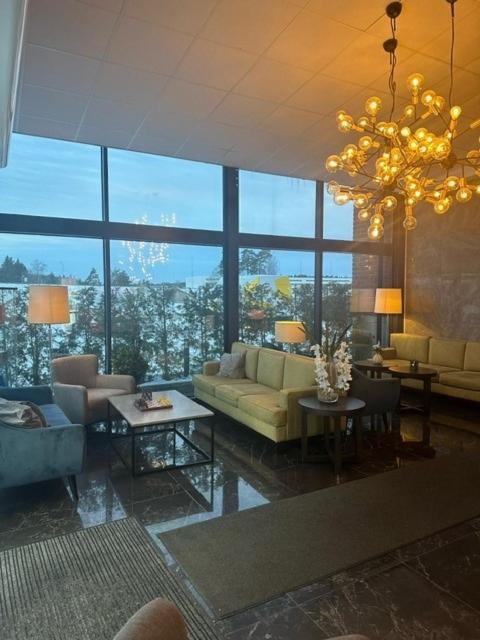 Almnaes Park Hotel Södertälje Екстериор снимка