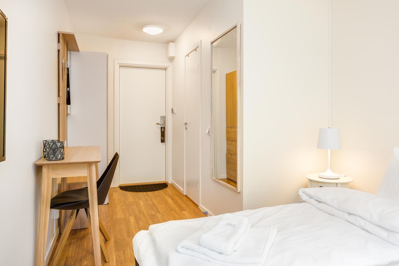 Almnaes Park Hotel Södertälje Екстериор снимка