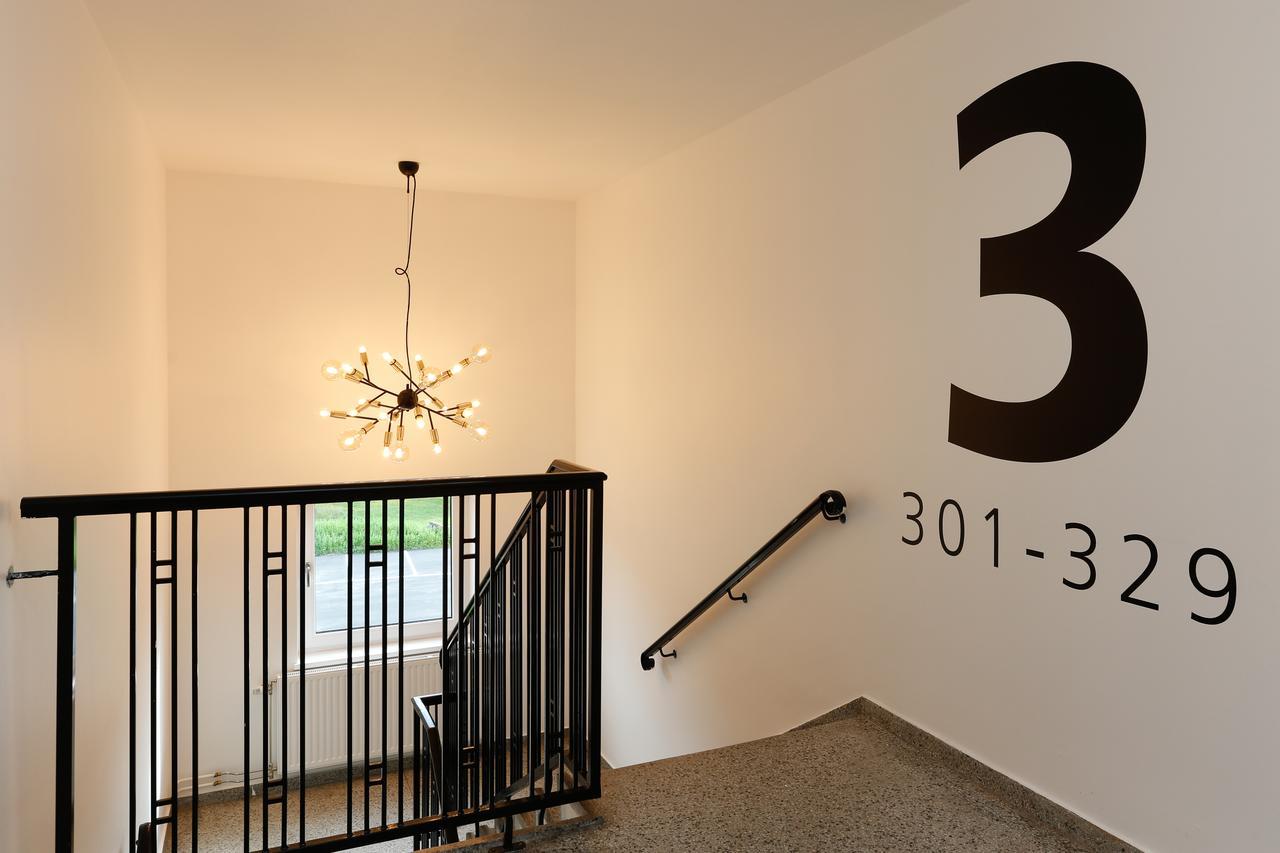 Almnaes Park Hotel Södertälje Екстериор снимка