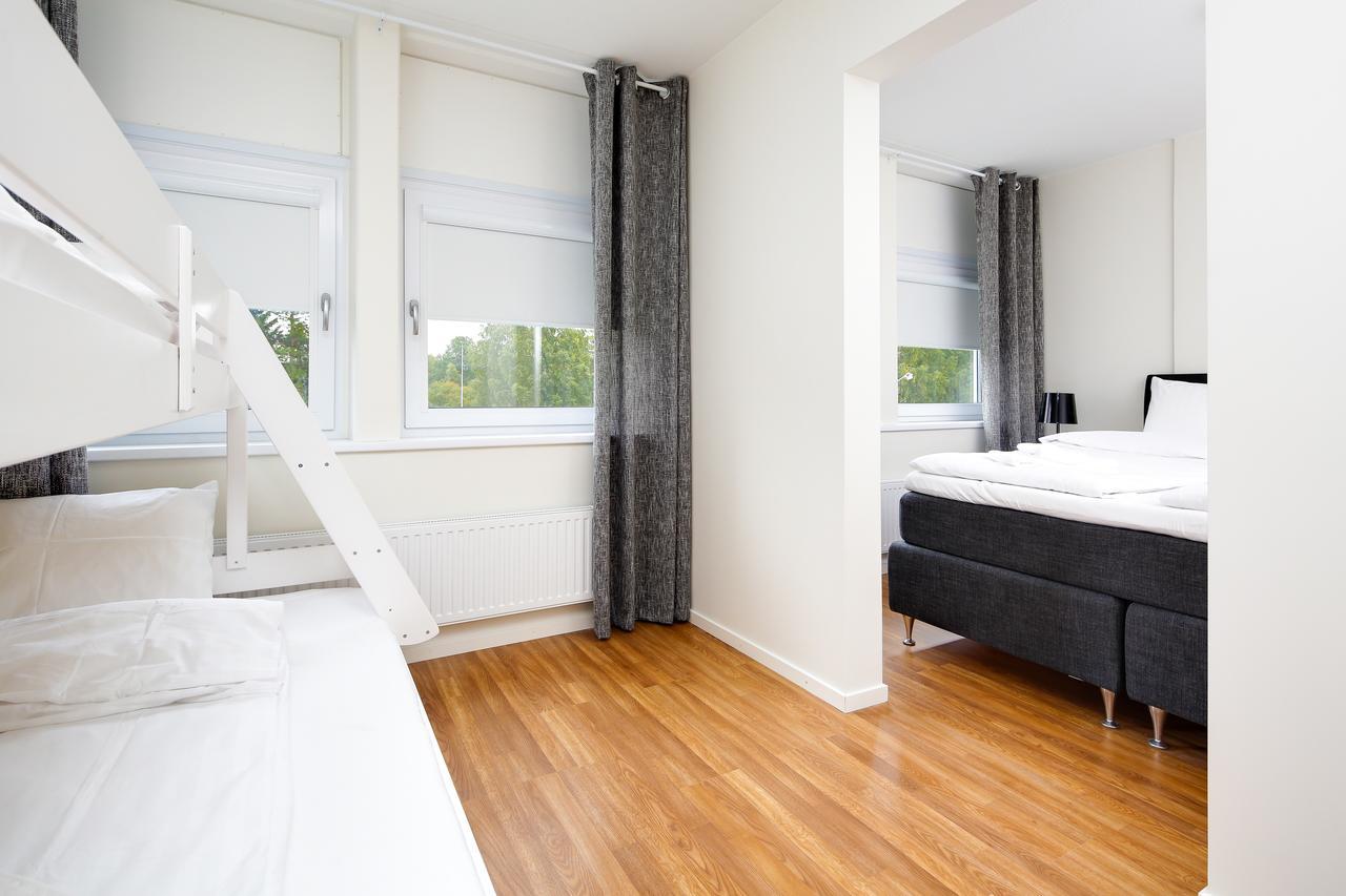 Almnaes Park Hotel Södertälje Екстериор снимка