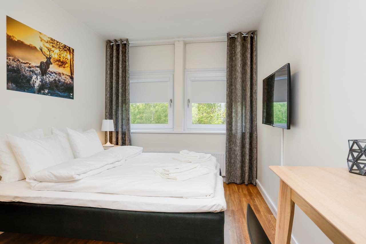 Almnaes Park Hotel Södertälje Екстериор снимка